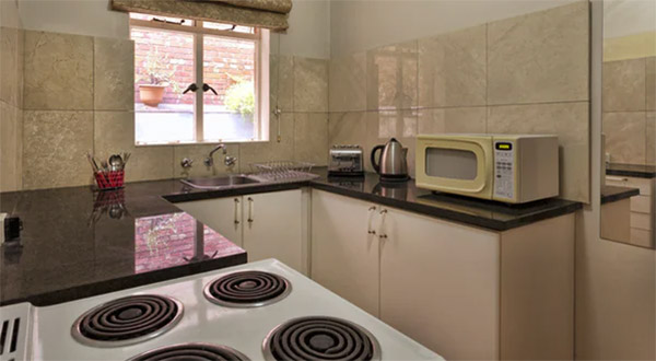 Studio Ensuite Room: Kitchen - click to see an enlarged version of this image